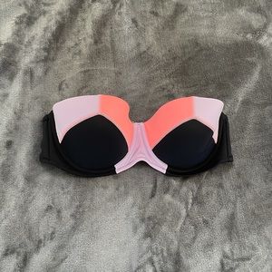 VS Swim strapless top 36D